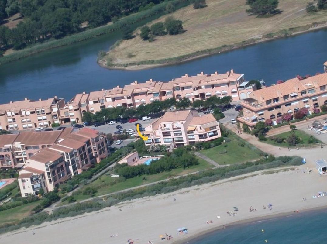 Entre La Lagune Et La Avec Piscine, Direct Plage, Vue Partielle * Saint-Cyprien (Pyrenees-Orientales)