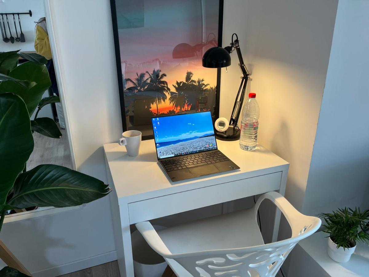 Entre La Lagune Et La Avec Piscine, Direct Plage, Vue Partielle Apartment